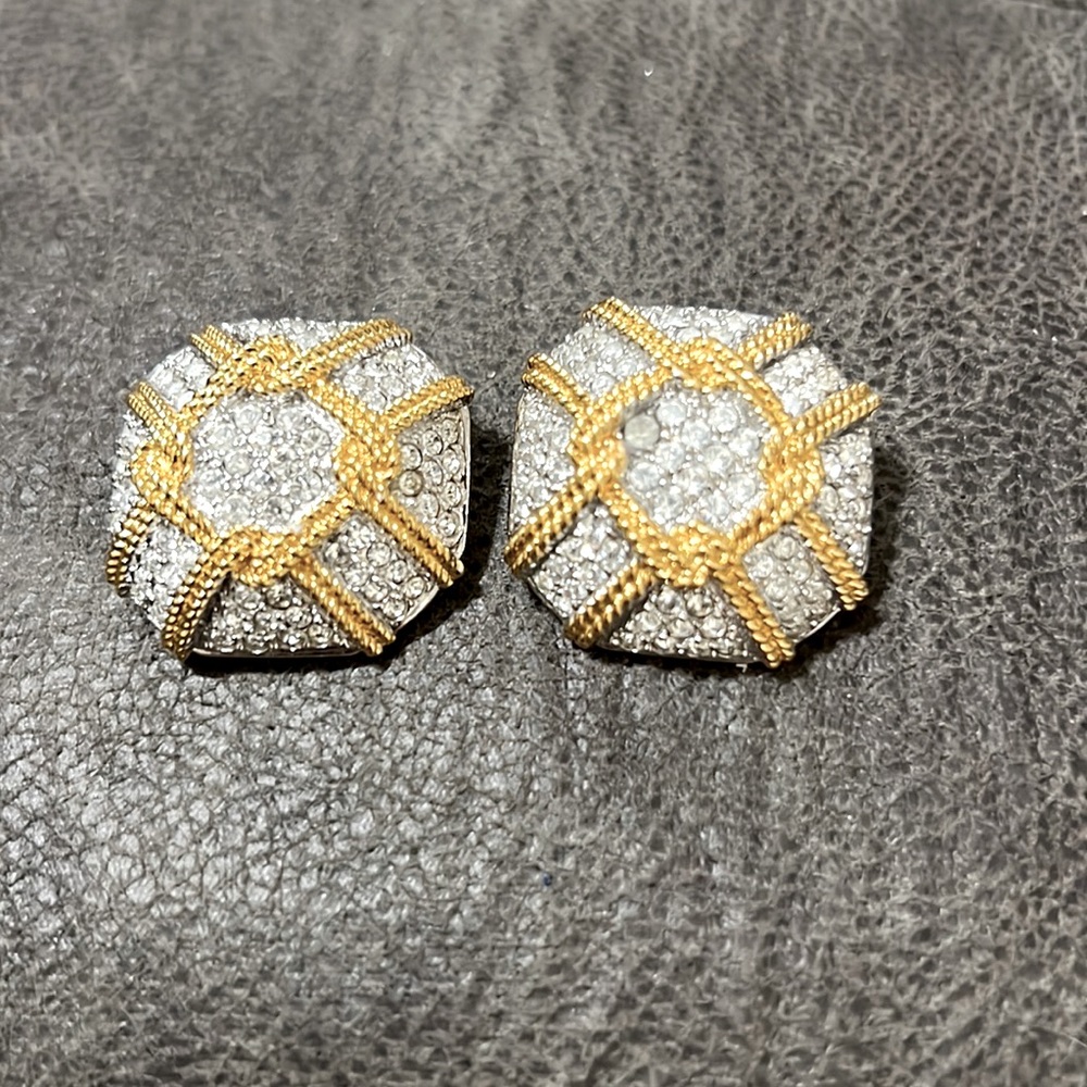Swarovski clips